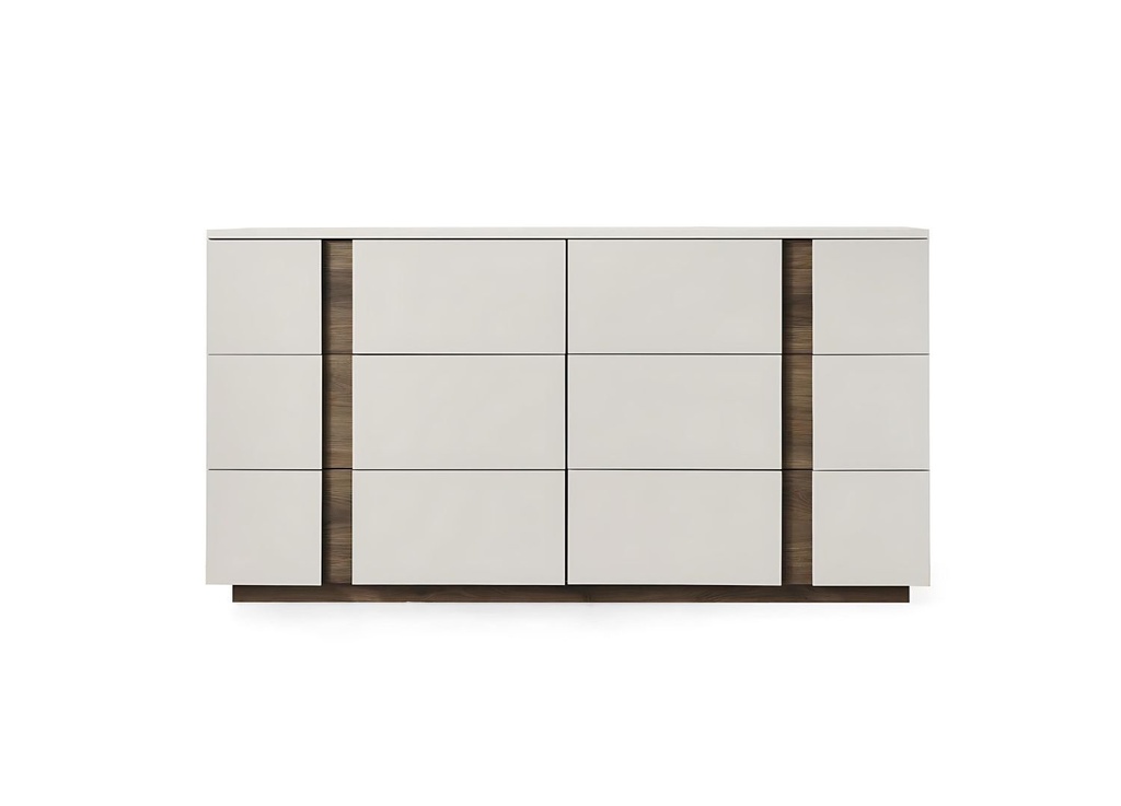 Romina Dresser